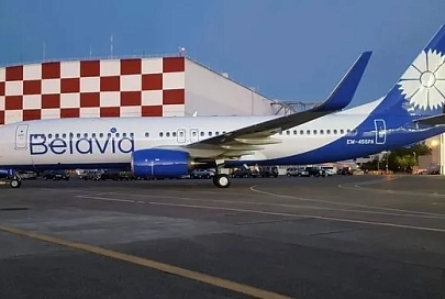 Фотофакт: «Белавиа» украсит свои самолеты васильком
